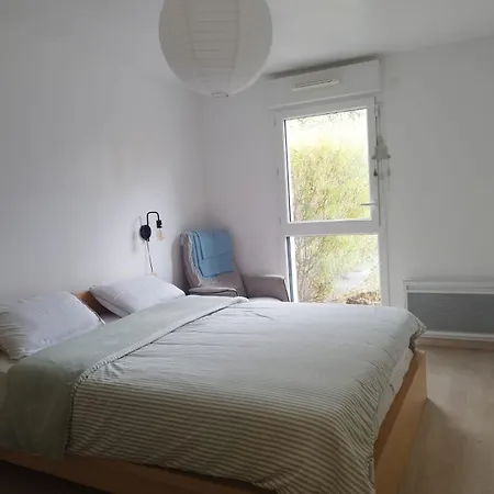 Le Cosy Grand 2 Pieces Avec Terrasse Couverte Jardin Et Place De Parking 아파트